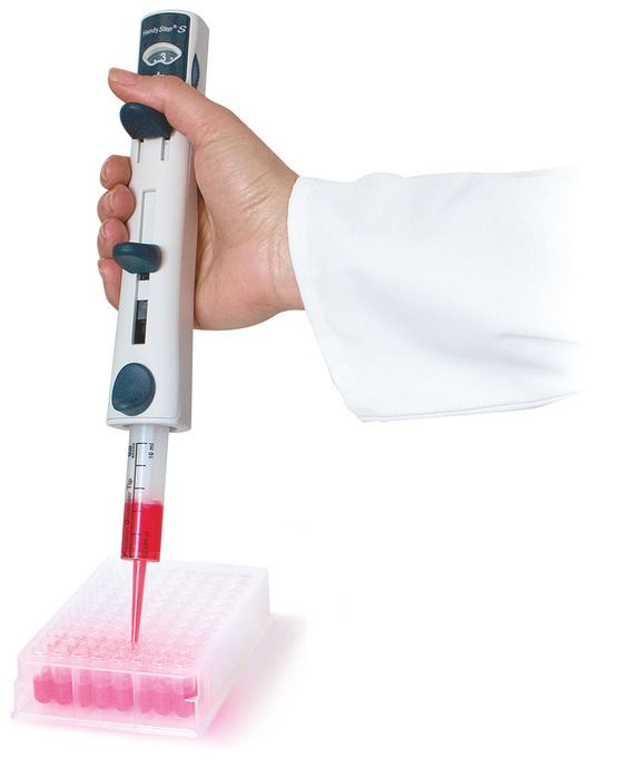 Repetitive pipettes HandyStep® S, DE-M